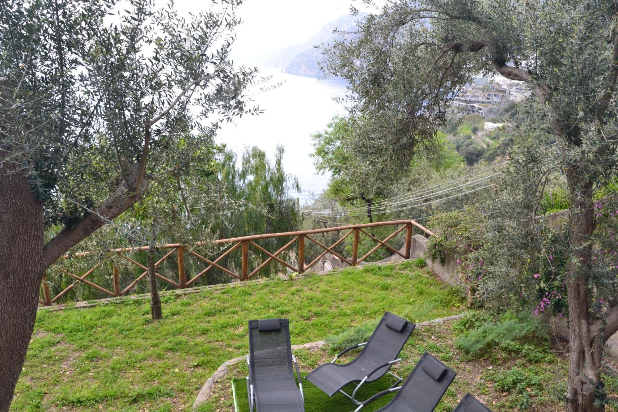 Villa Santa Chiara Positano Suites Ruang foto