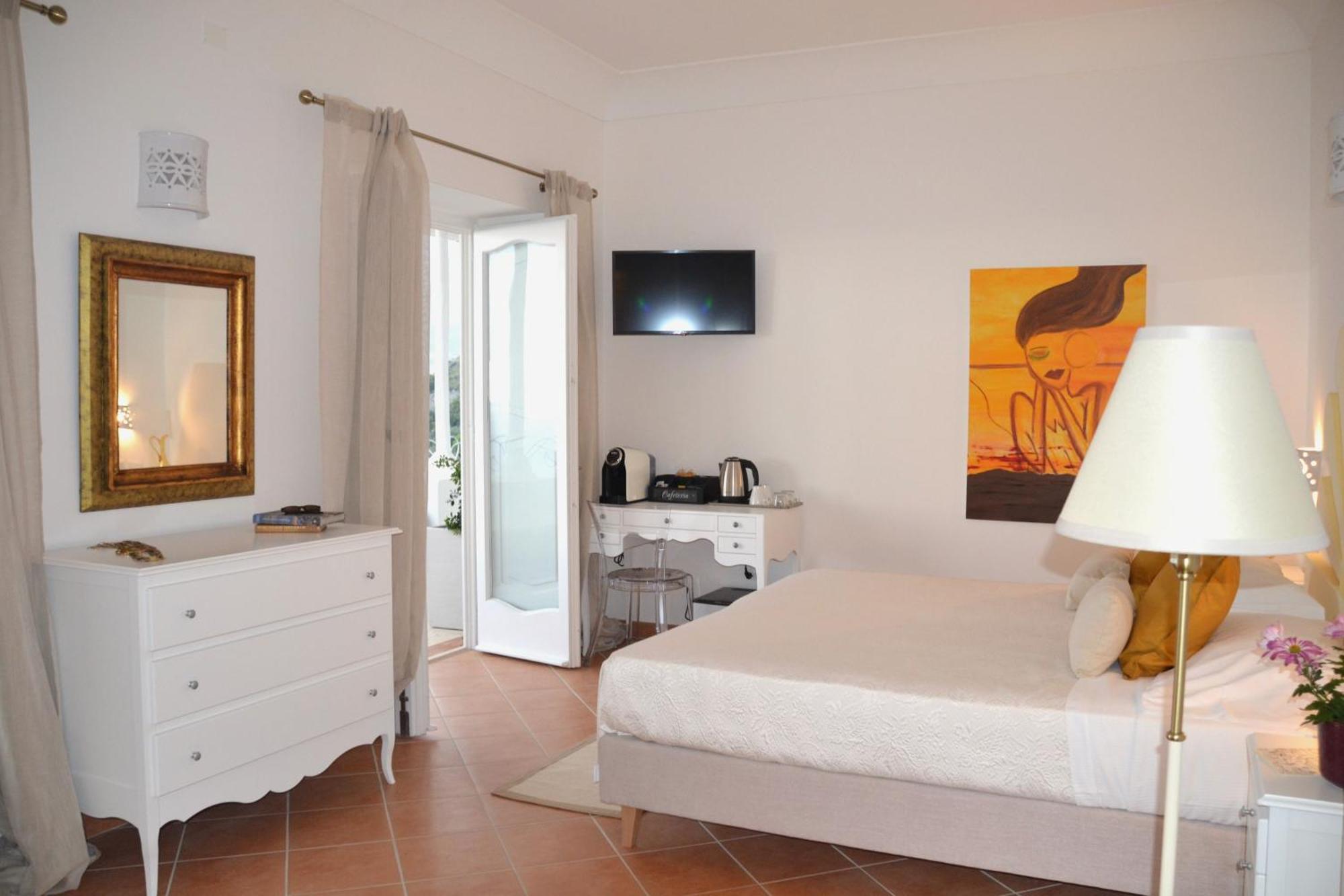 Villa Santa Chiara Positano Suites Bagian luar foto