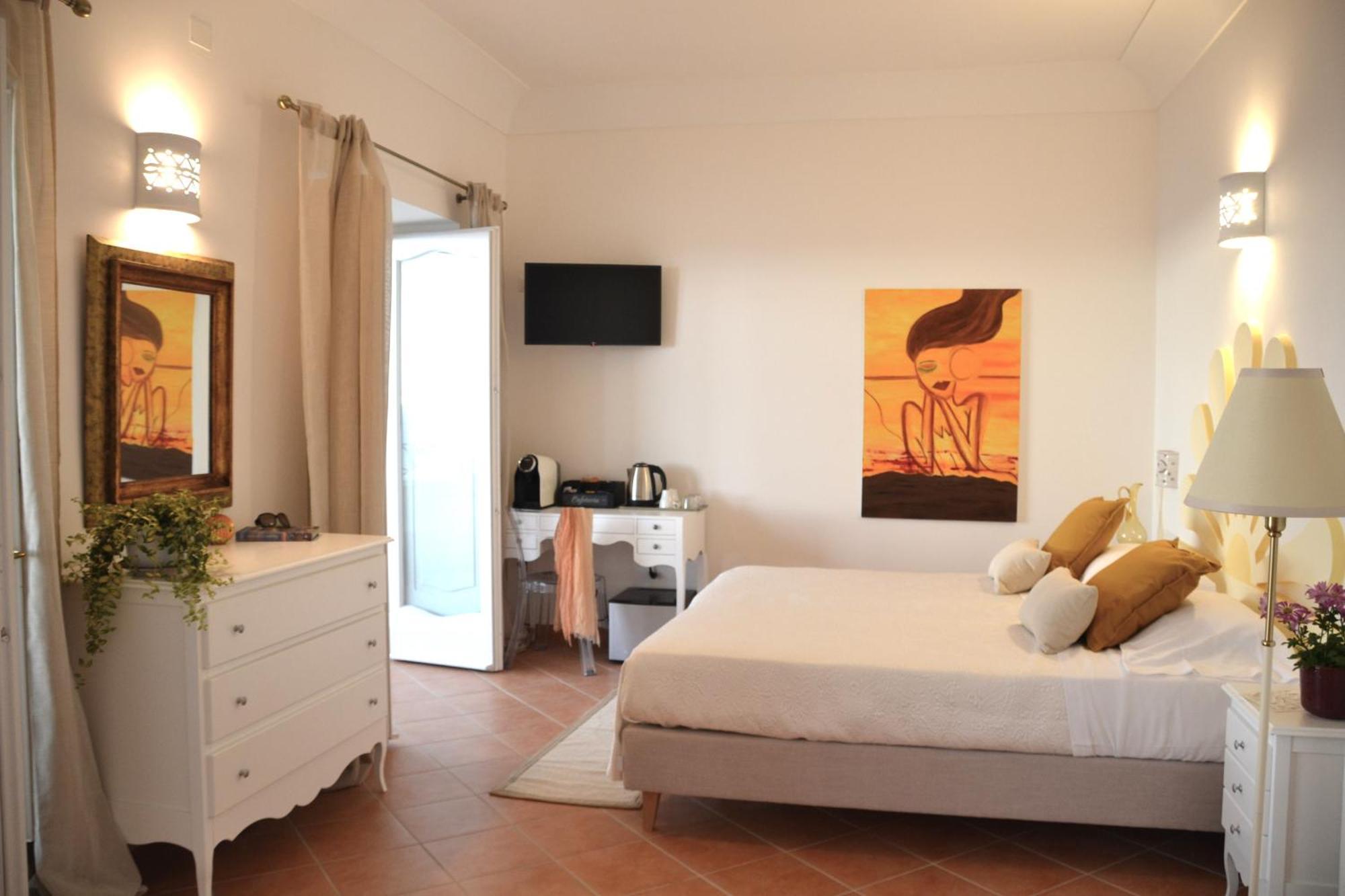 Villa Santa Chiara Positano Suites Bagian luar foto