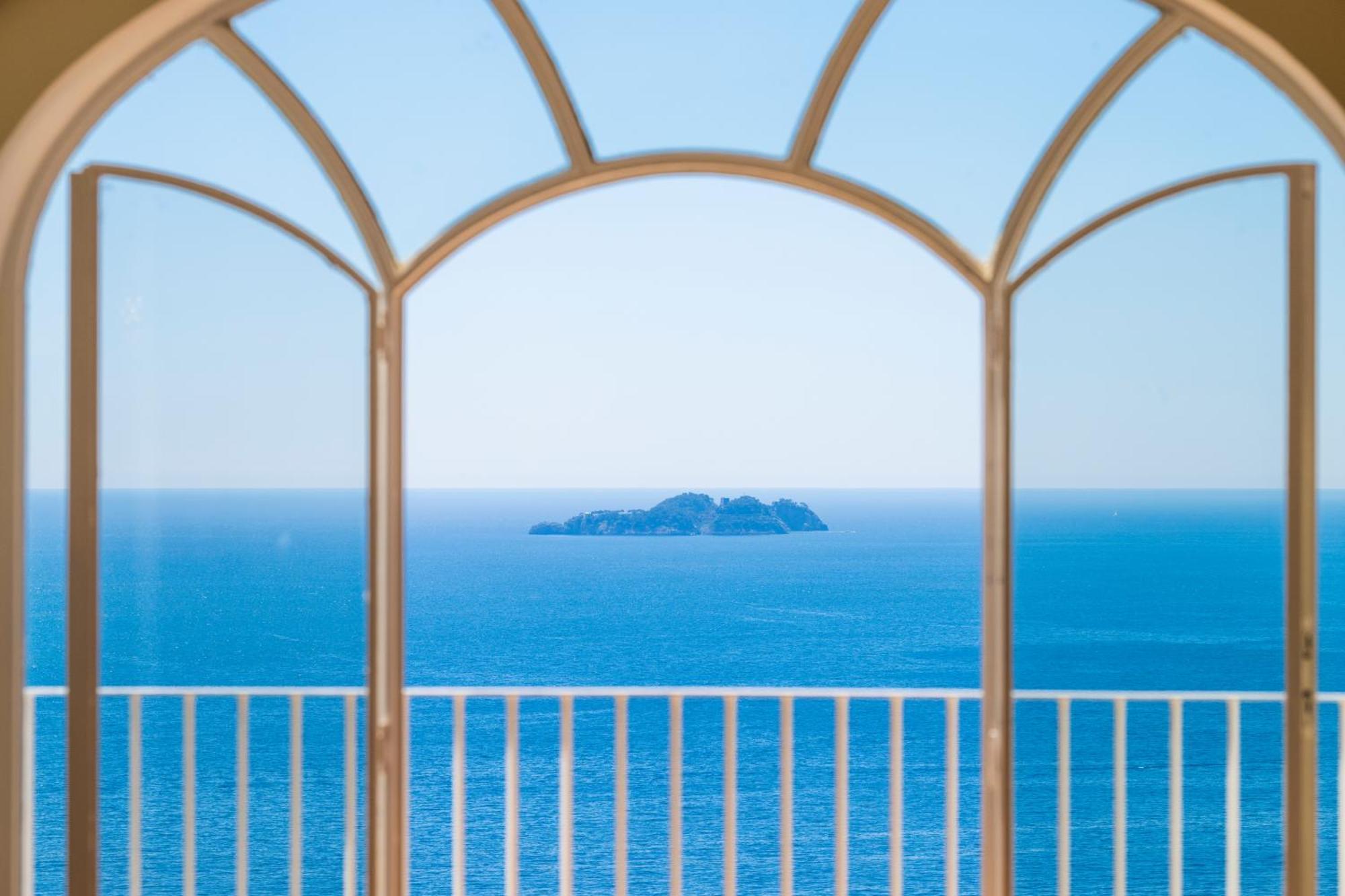 Villa Santa Chiara Positano Suites Bagian luar foto
