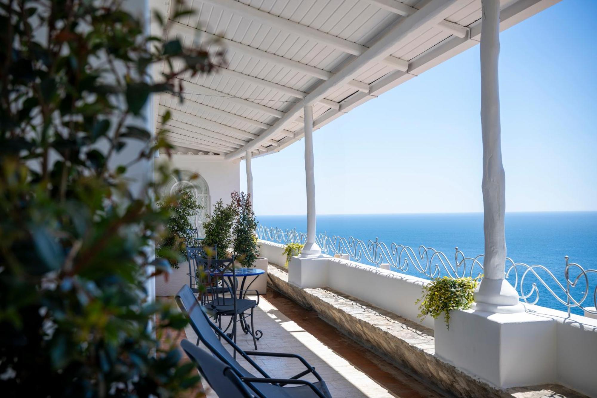 Villa Santa Chiara Positano Suites Bagian luar foto