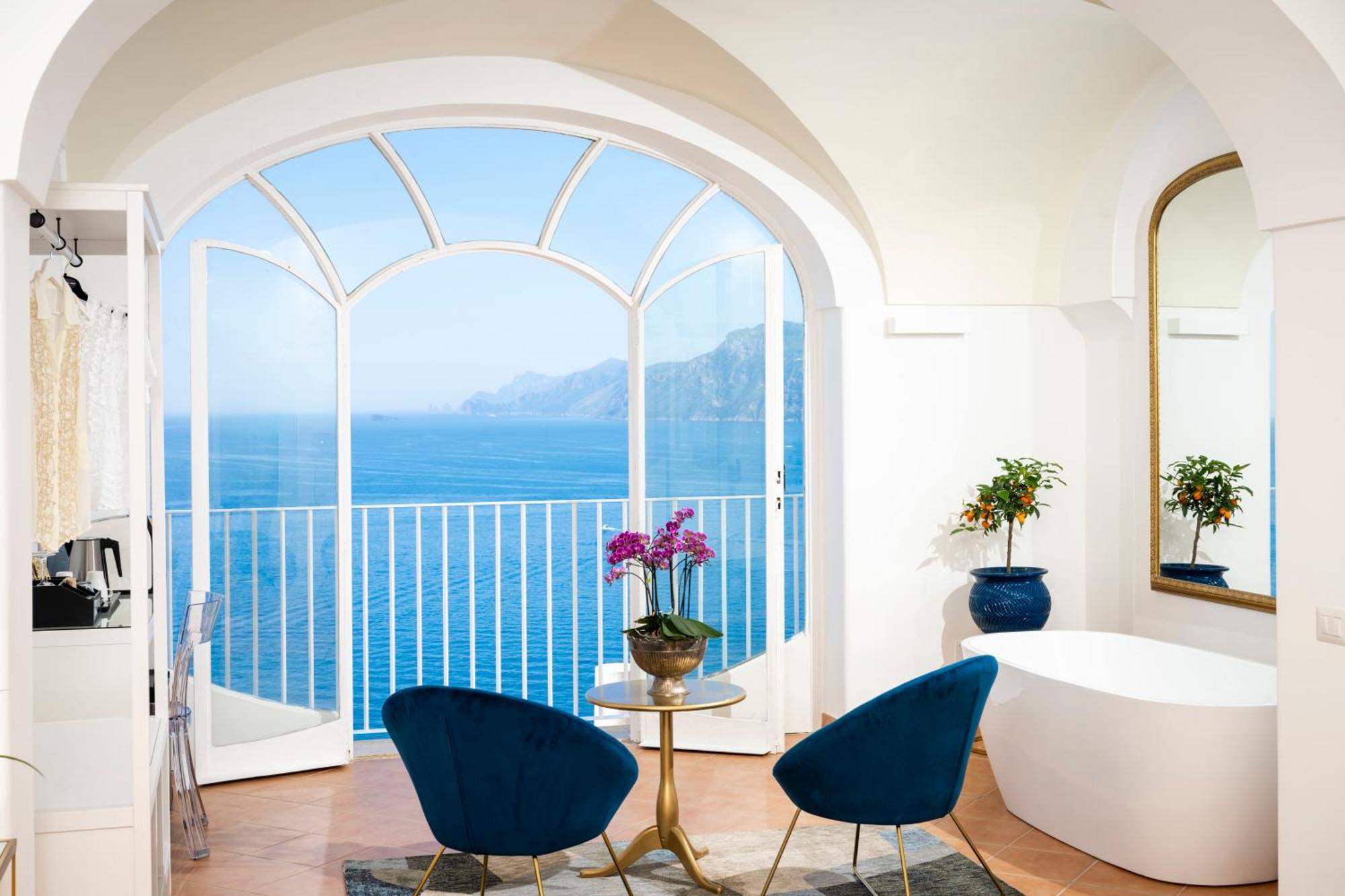 Villa Santa Chiara Positano Suites Bagian luar foto